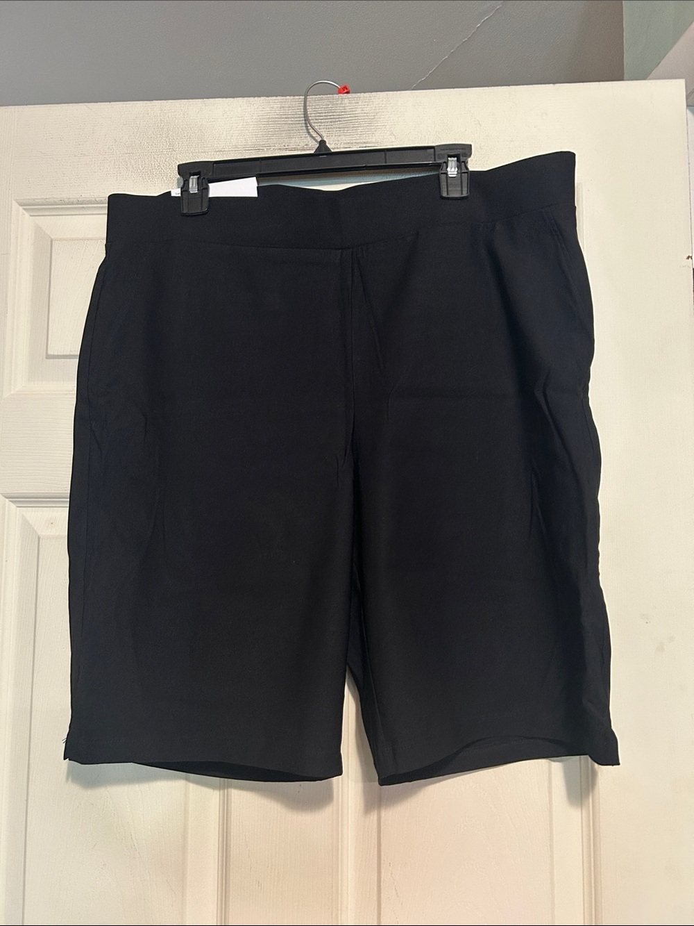 Berkley Jensen Black Millennium Shorts Size XXL